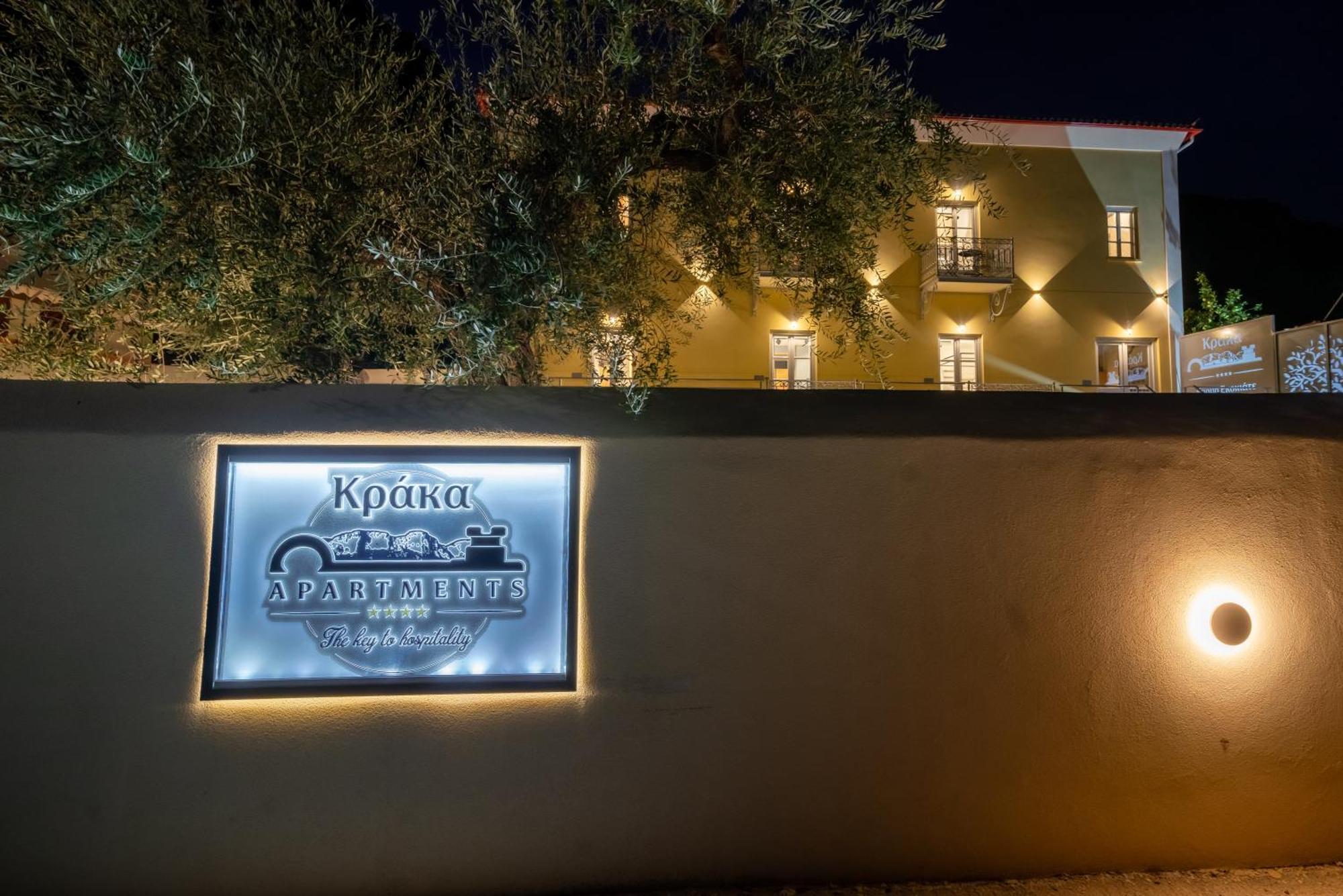Kraka Apartments Leonídion Dış mekan fotoğraf